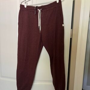 Vuori women’s performance joggers